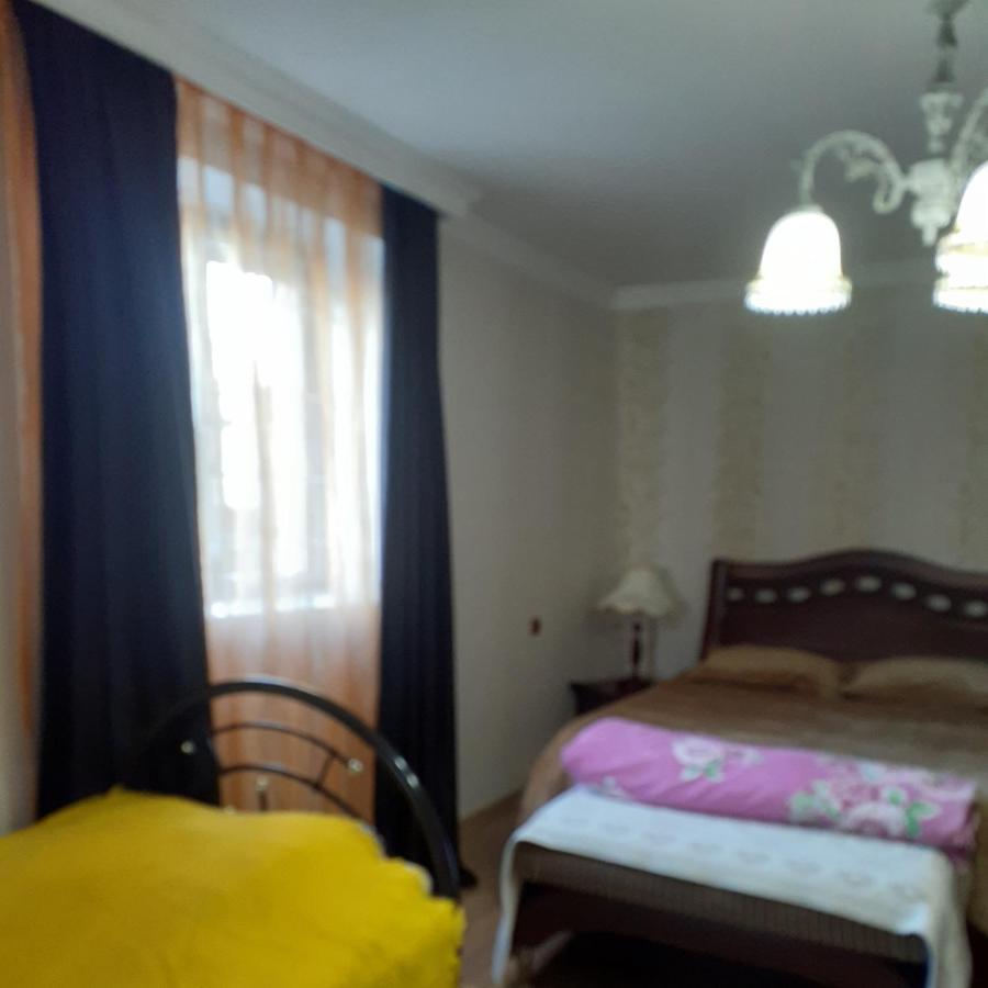 Boutique Hotel Pʼotʼi Esterno foto