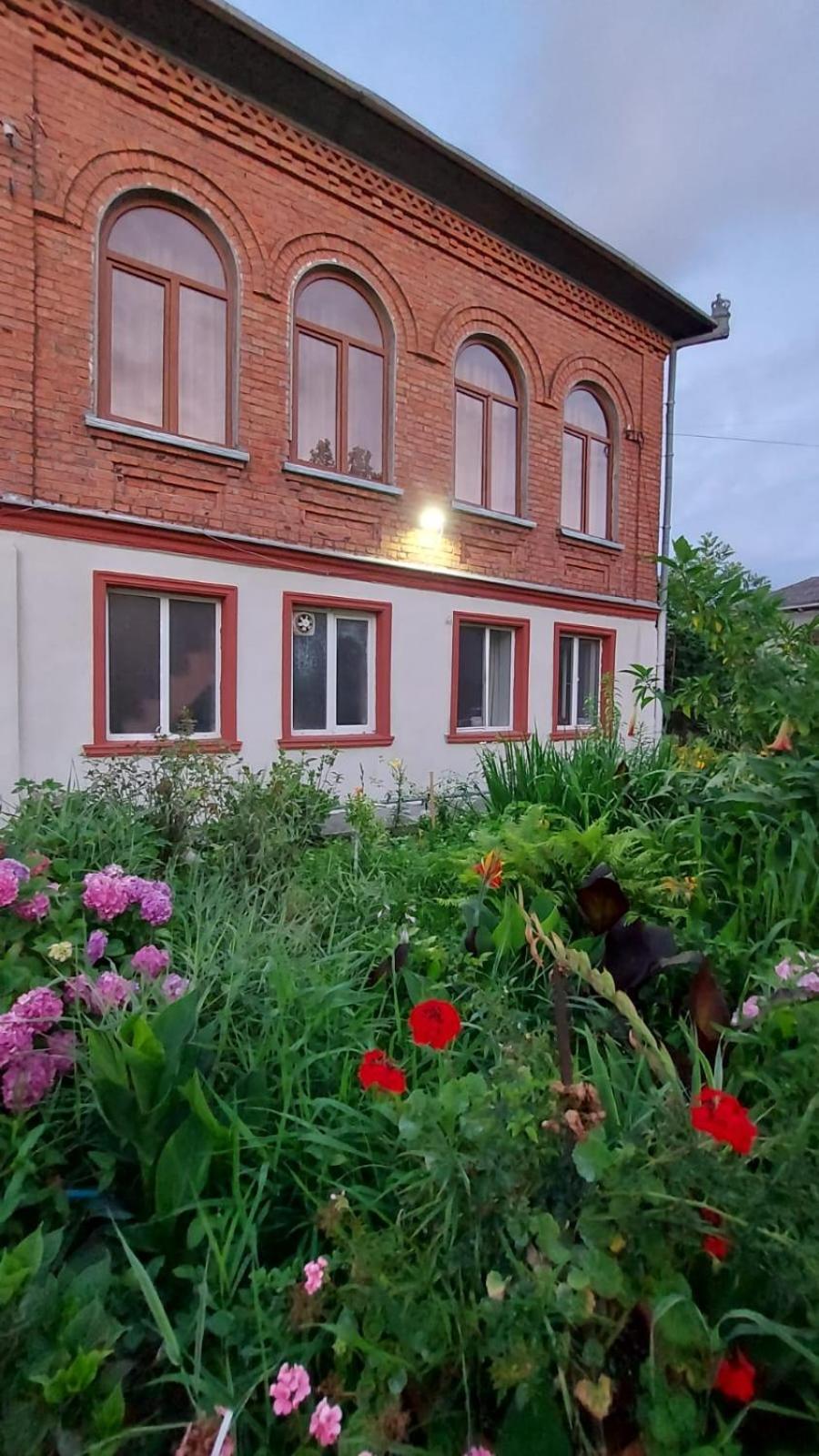 Boutique Hotel Pʼotʼi Esterno foto
